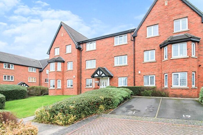 2 Bedroom Property To Rent In Pavilion Close, Pavilion Fields, Stanningley, Leeds, LS28