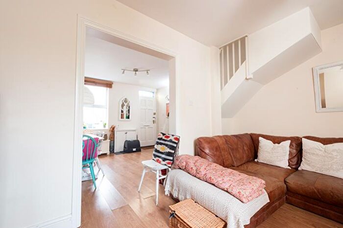 2 Bedroom Terraced House To Rent In Edgeway Road, Marston, OX3