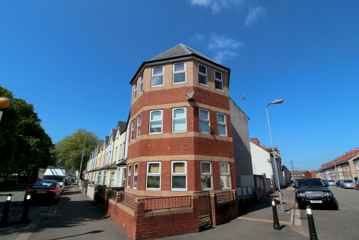 1 Bedroom Apartment To Rent In Amherst Street, Cardiff, CF11