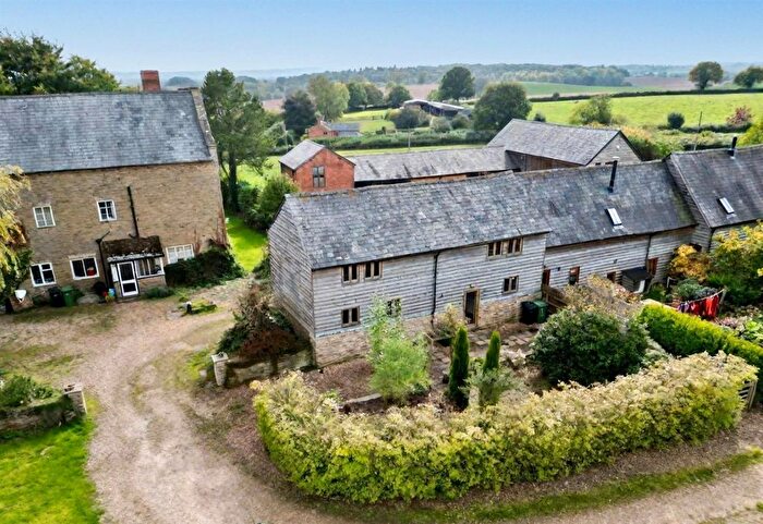 2 Bedroom End Terrace House For Sale In Lucton Hall Farm, Lucton, HR6