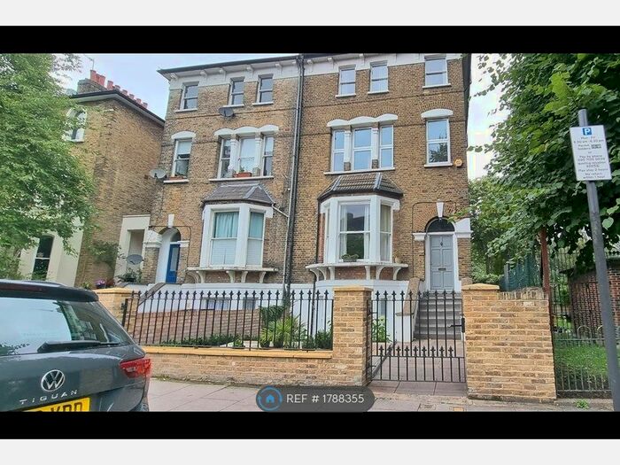 2 Bedroom Semi-Detached House To Rent In Tufnell Park Road, London, N7
