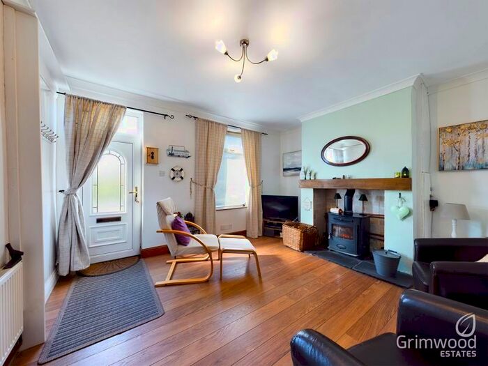 2 Bedroom End Of Terrace House For Sale In Charltons, Saltburn-By-The-Sea, TS12