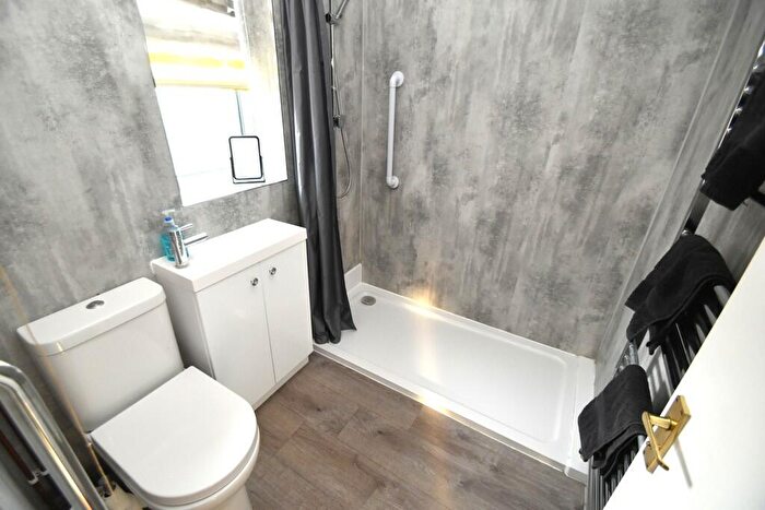 3 Bedroom Detached Bungalow For Sale In Holt, NR25
