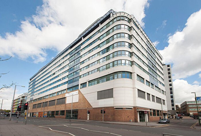 1 Bedroom Apartment To Rent In Marco Island, Huntingdon Street, NG1