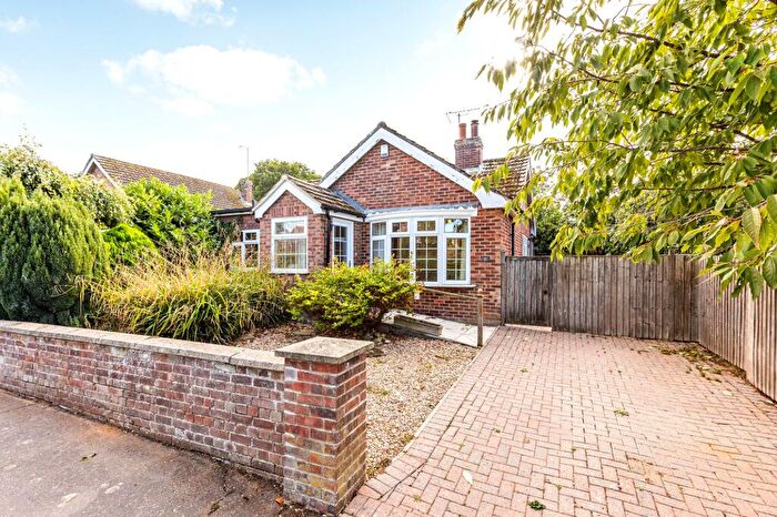 2 Bedroom Detached Bungalow For Sale In Detached Bungalow In A Quiet Thornham Cul-De-Sac, PE36