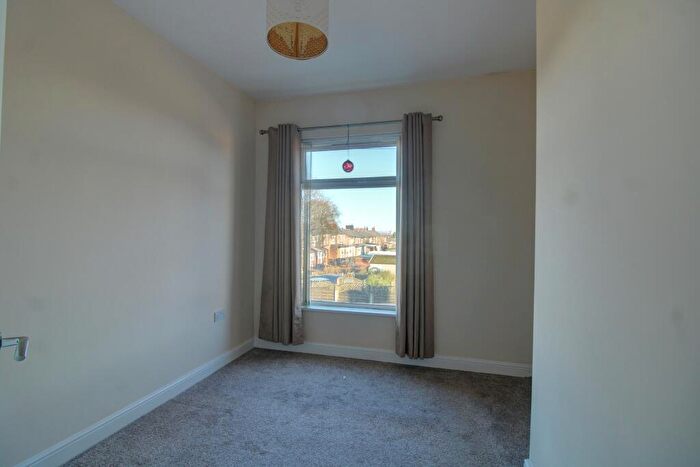 3 Bedroom End Of Terrace House For Sale In Bradley Fold Road, Bolton, BL2