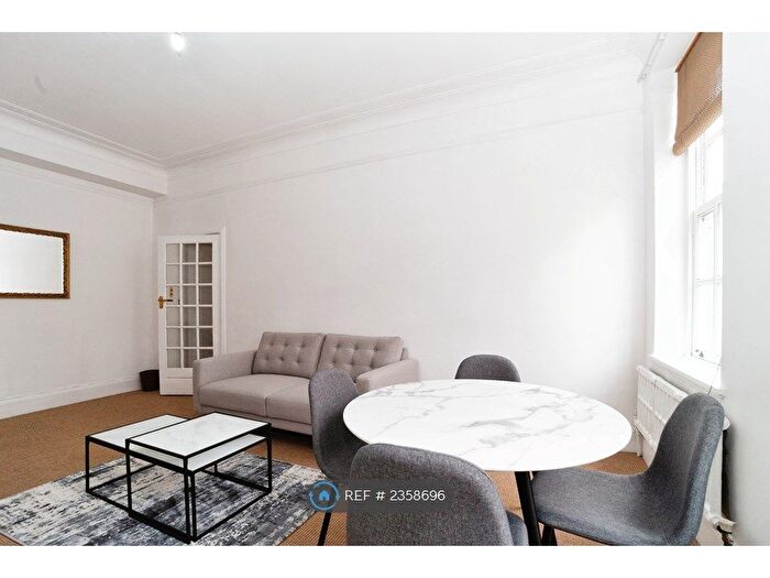 1 Bedroom Flat To Rent In Basildon Court, London, W1G