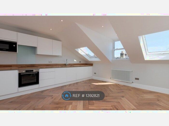 1 Bedroom Flat To Rent In Shenley Road, London, SE5