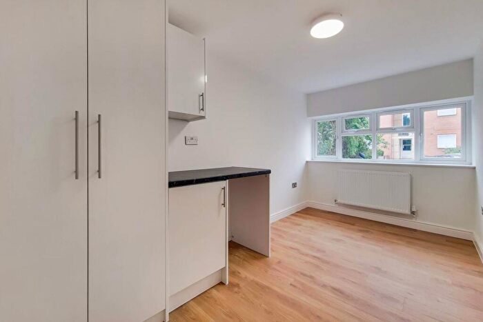 Studio To Rent In Byron Avenue, , Wealdstone, Harrow, HA3