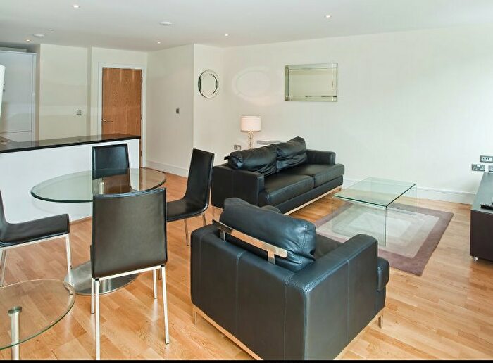 1 Bedroom Flat To Rent In Drayton Park, Highbury, N5