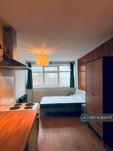 Studio To Rent In Benson Avenue, London, E6