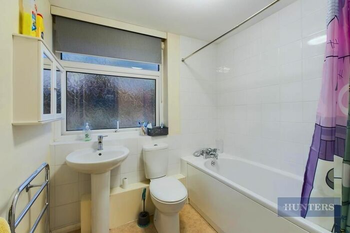 4 Bedroom Terraced House To Rent In Sparkford Close, Winchester, SO22