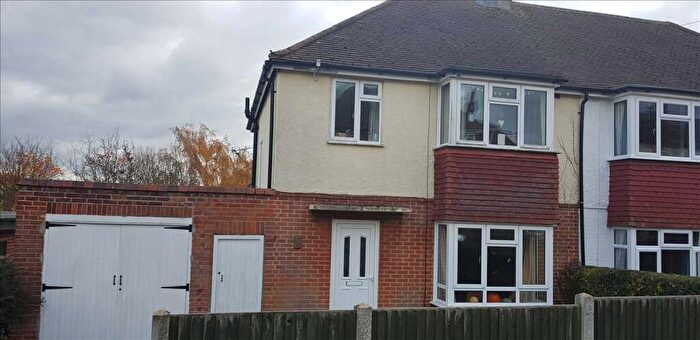 4 Bedroom Semi-Detached House To Rent In Glen Iris Avenue, Canterbury, CT2