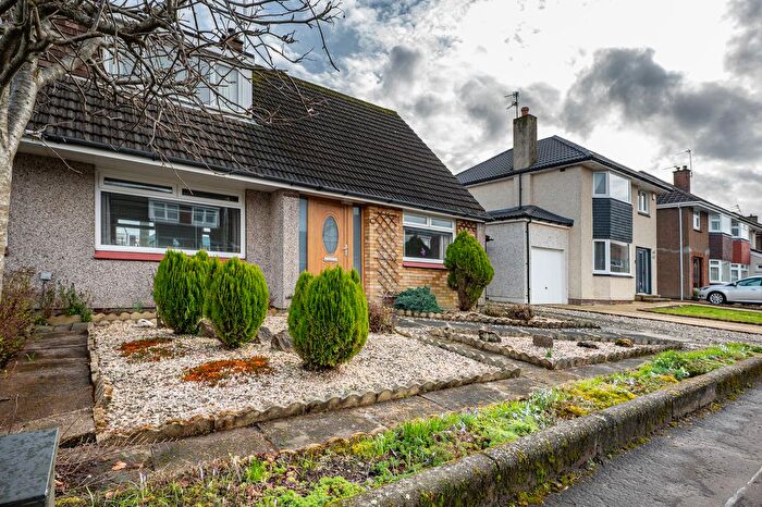 3 Bedroom Semi Detached House For Sale In Faskally Avenue, Bishopbriggs, Glasgow, G64