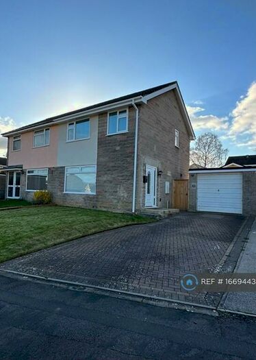 3 Bedroom Semi-Detached House To Rent In Waterford Park, Radstock, BA3