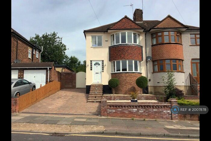 3 Bedroom Semi-Detached House To Rent In Longmead Drive, Sidcup, DA14