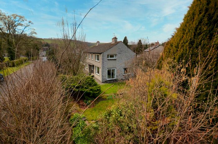 4 Bedroom Detached House For Sale In Baslow Road, Ashford-In-The-Water, Bakewell, DE45