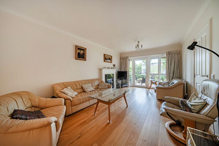3 Bedroom Semi-Detached House For Sale In Patrons Way West, Denham Garden Village, Buckinghamshire, UB9