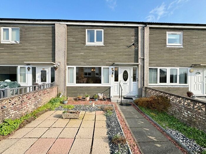 2 Bedroom Terraced House For Sale In Reid Avenue, Linwood, PA3