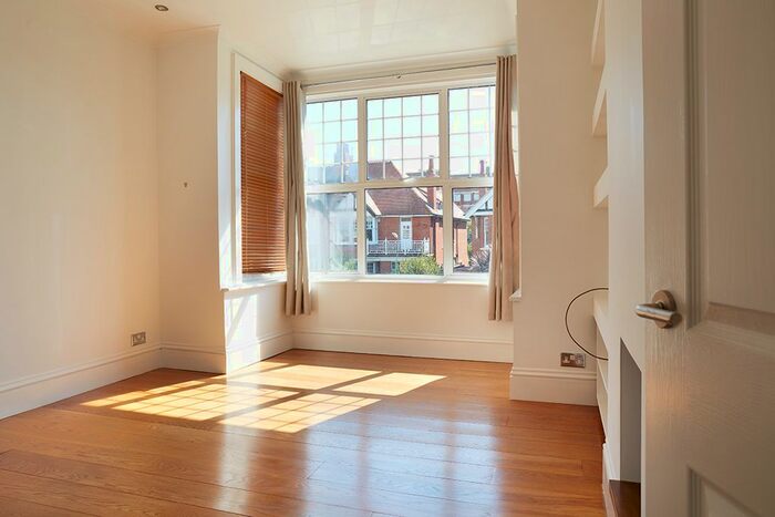 2 Bedroom Flat To Rent In Aymer Road, Hove, BN3