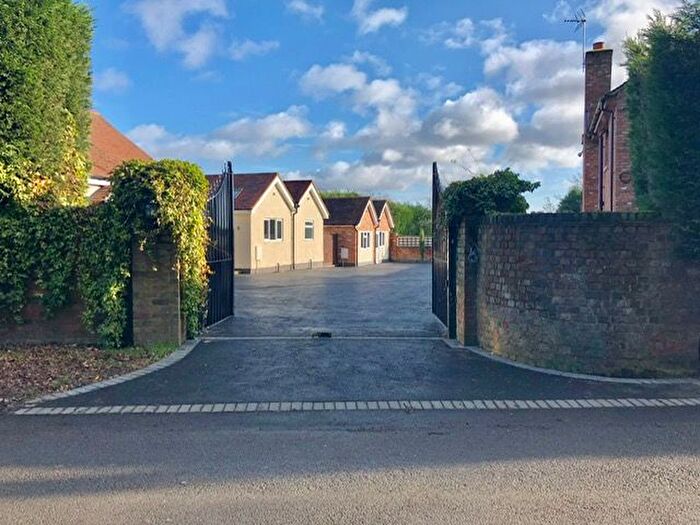 1 Bedroom Bungalow To Rent In Windmill Lane, Coventry, CV7