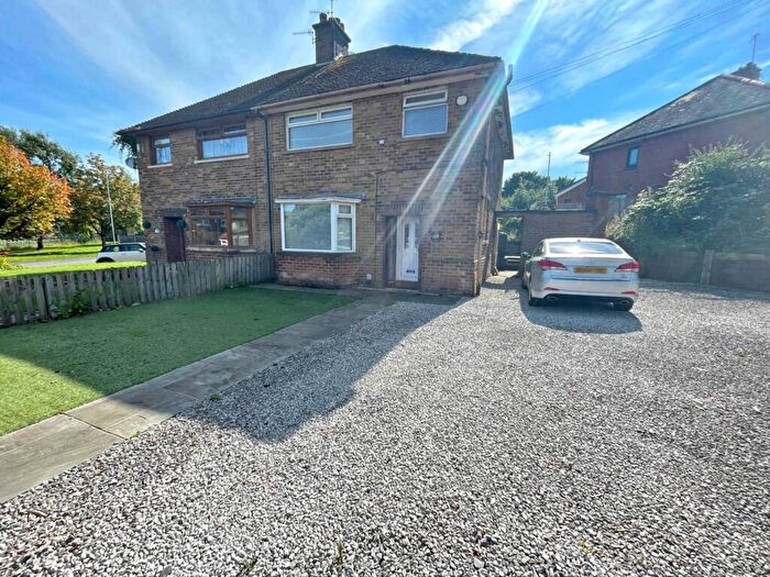 3 Bedroom Semi-Detached House To Rent In Duchess Street, Shaw, OL2