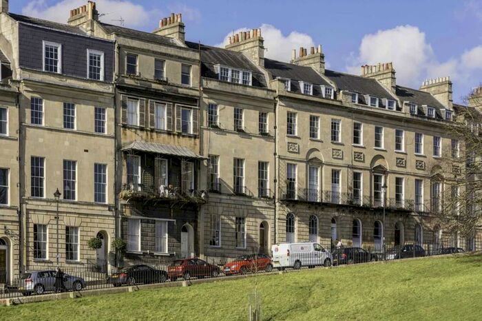 1 Bedroom Apartment To Rent In Marlborough Buildings, BA1