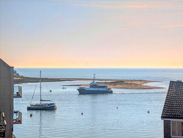 3 Bedroom Flat For Sale In James House, Waterside Marina, Brightlingsea, CO7