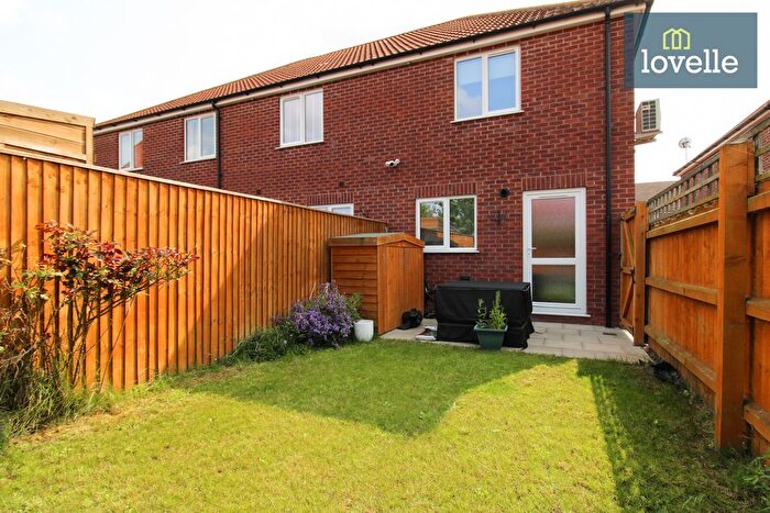 2 Bedroom Terraced House For Sale In Gervase Holles Way, Grimsby, DN33