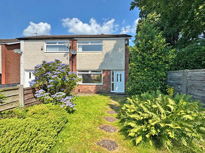 2 Bedroom Semi-Detached House For Sale In Jones Street, Royton, OL2