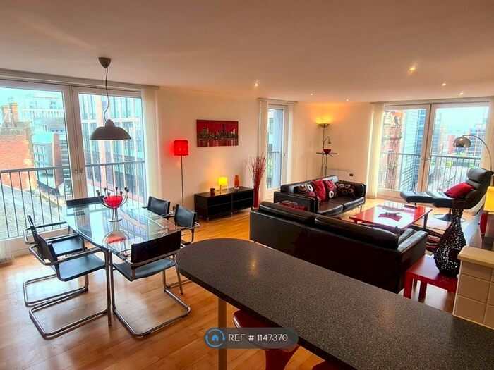 2 Bedroom Flat To Rent In Argyle Street, Glasgow, G2