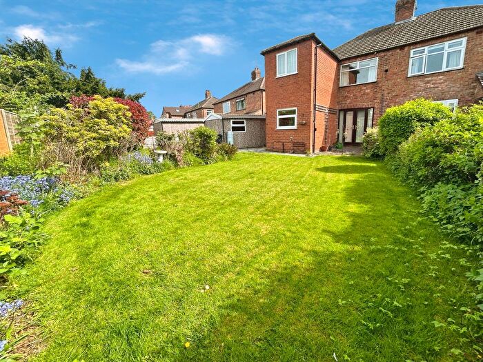3 Bedroom Semi-Detached House For Sale In Pine Gardens, Upton, Chester, Cheshire, CH2
