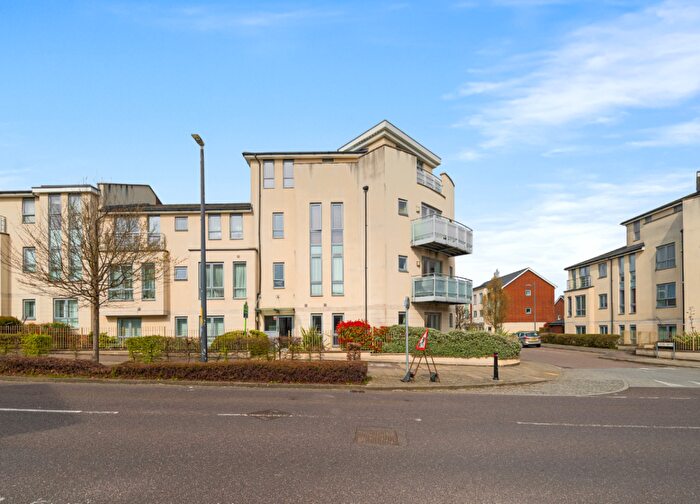 1 Bedroom Apartment For Sale In Springhead Parkway, Northfleet, Gravesend, Kent, DA11