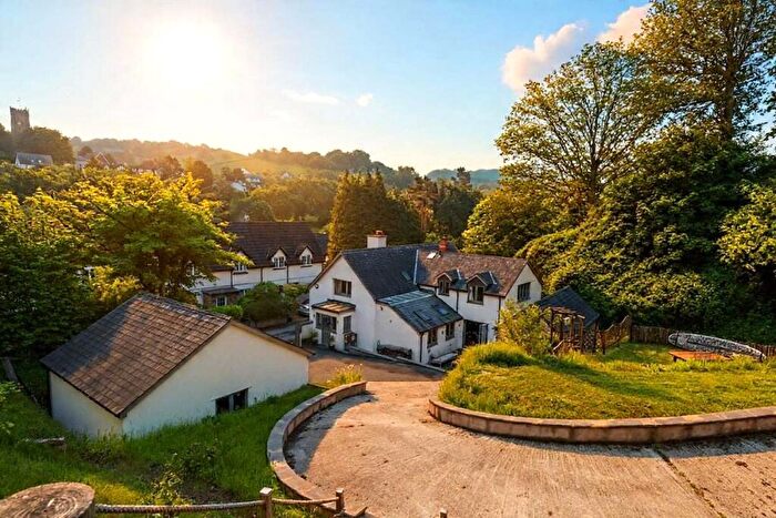 5 Bedroom Detached House For Sale In Berrynarbor, Devon, EX34