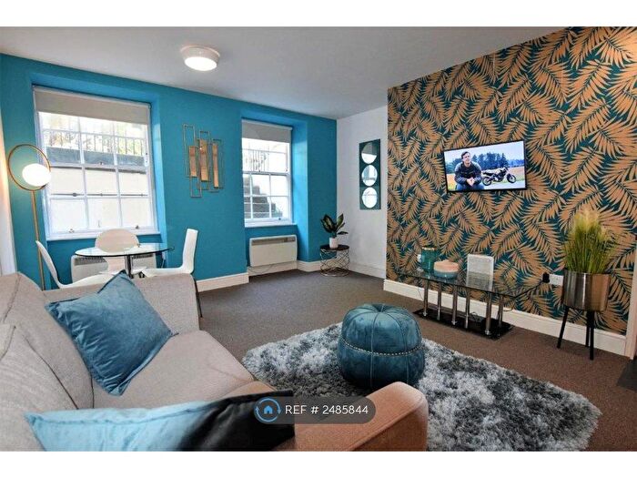 1 Bedroom Flat To Rent In Berkeley Square, Bristol, BS8 - Photo 3