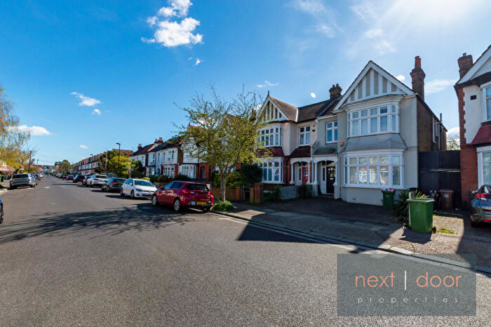 1 Bedroom Apartment To Rent In Arran Road, London, London, SE6