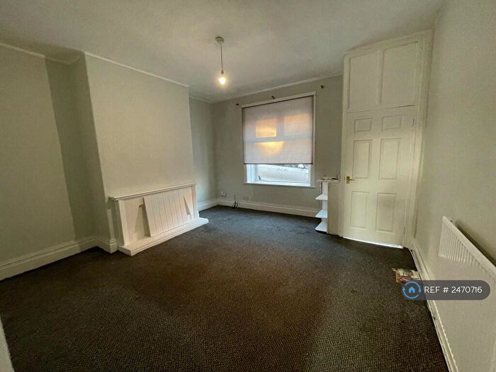 2 Bedroom Terraced House To Rent In Forest Street, Oldham, OL8