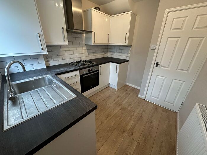 3 Bedroom Terraced House To Rent In Broad Lane, L11
