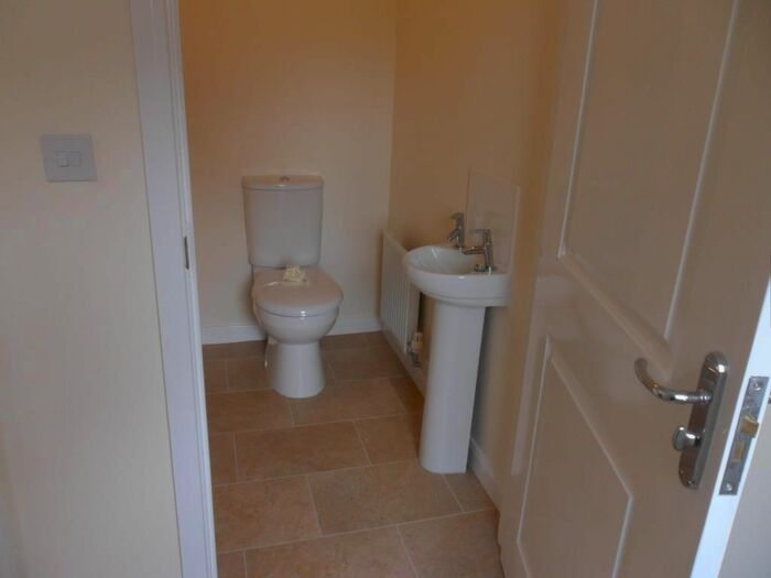 2 Bedroom Property To Rent In Holdcroft Place, Stoke-On-Trent, ST3