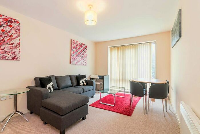 1 Bedroom Flat To Rent In West Two, Suffolk Street Queensway, B1