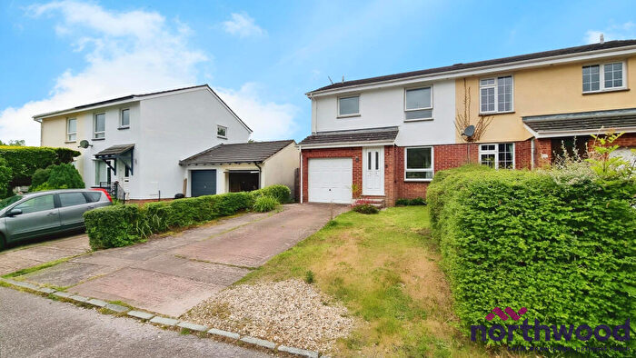 4 Bedroom Semi-Detached House For Sale In Canberra Close, Pennsylvania, Exeter, EX4