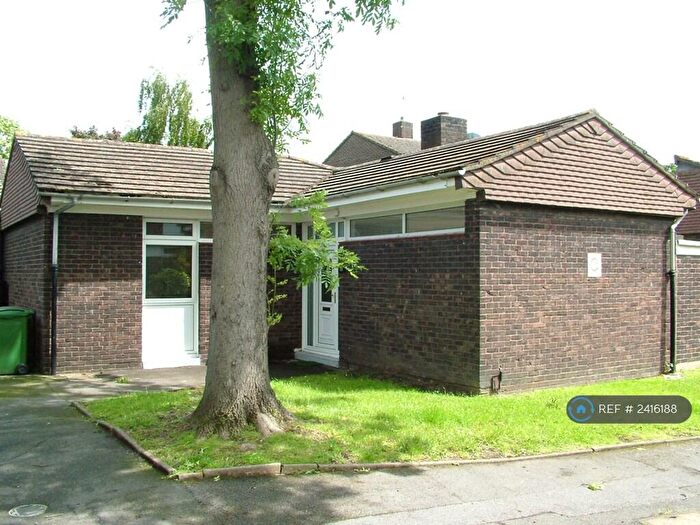 1 Bedroom Semi-Detached House To Rent In Delawyk Crescent, London, Herne Hill, SE24