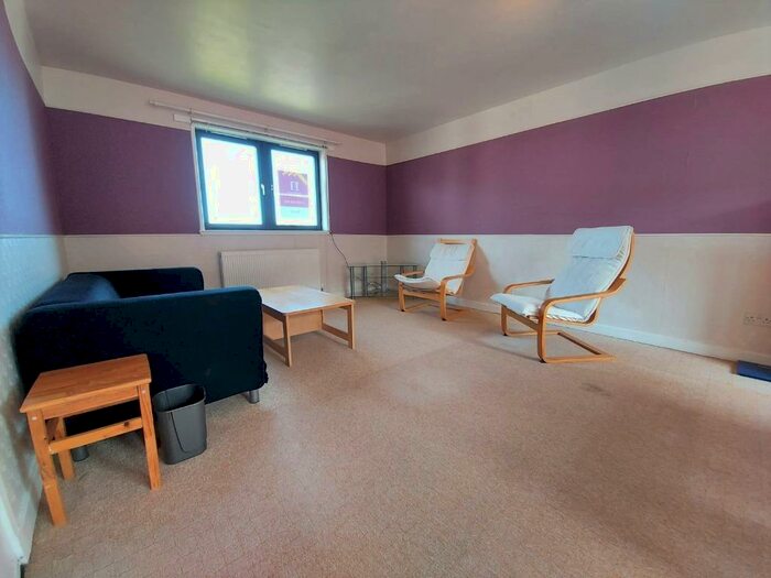 2 Bedroom Flat To Rent In Clifton Road, Hilton, Aberdeen, AB24