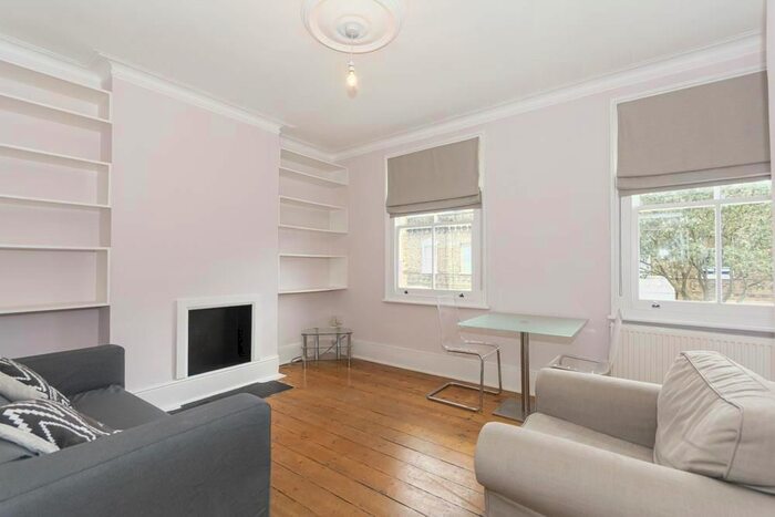 1 Bedroom Flat To Rent In Robertson Street, London, SW8