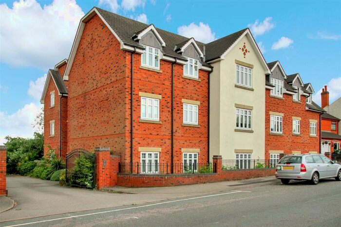 2 Bedroom Flat To Rent In Mount Pleasant, Redditch, B97