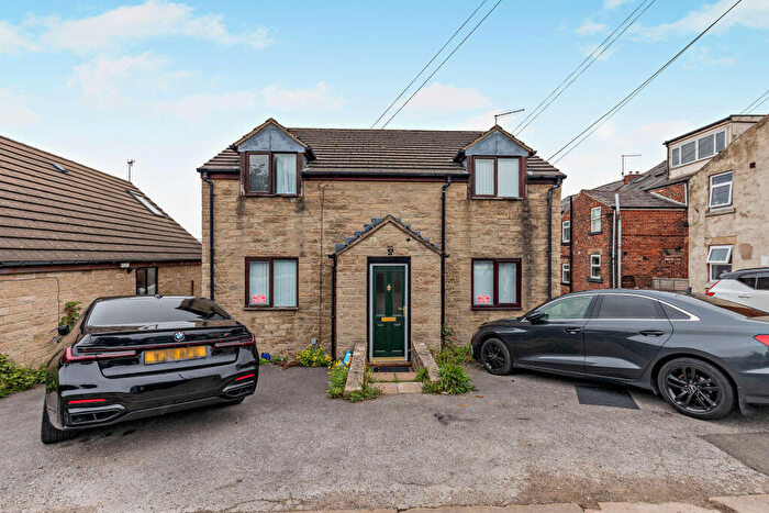 4 Bedroom Detached House For Sale In Kaye Place, Sheffield, S10