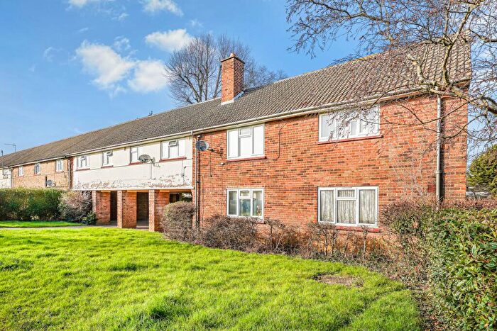 3 Bedroom Flat For Sale In The Dashes, Harlow, CM20