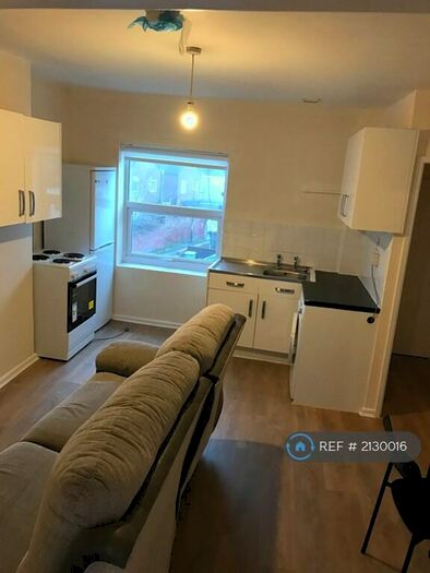 1 Bedroom Flat To Rent In Brassington Street, Clay Cross, Chesterfield, S45