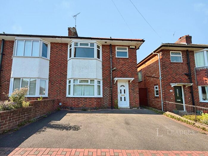 3 Bedroom Semi Detached House To Rent In Jackson Avenue, Mickleover, DE3