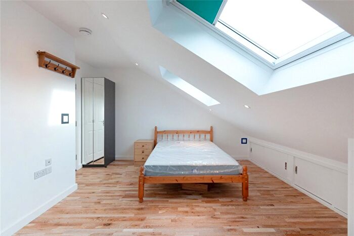 4 Bedroom Flat To Rent In Selkirk Road, London, SW17